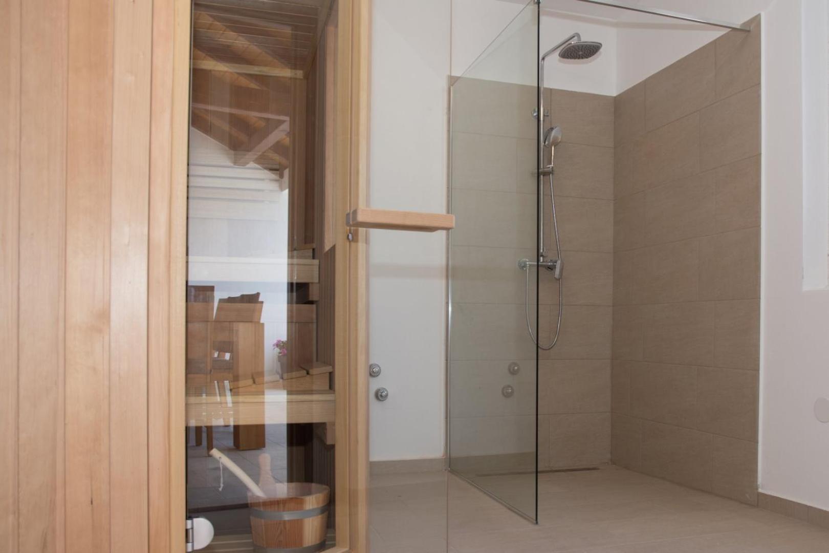 Villa Stella - Crowonder Luxury Rent Turanj Dış mekan fotoğraf