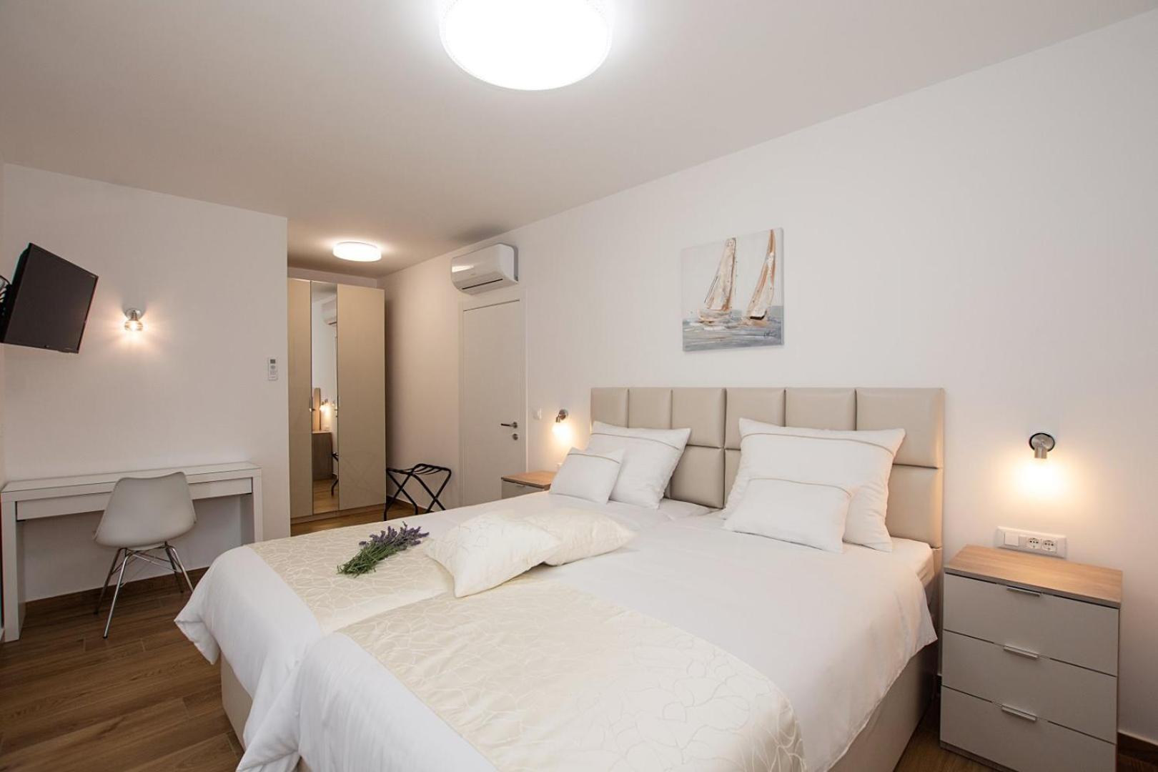 Villa Stella - Crowonder Luxury Rent Turanj Dış mekan fotoğraf