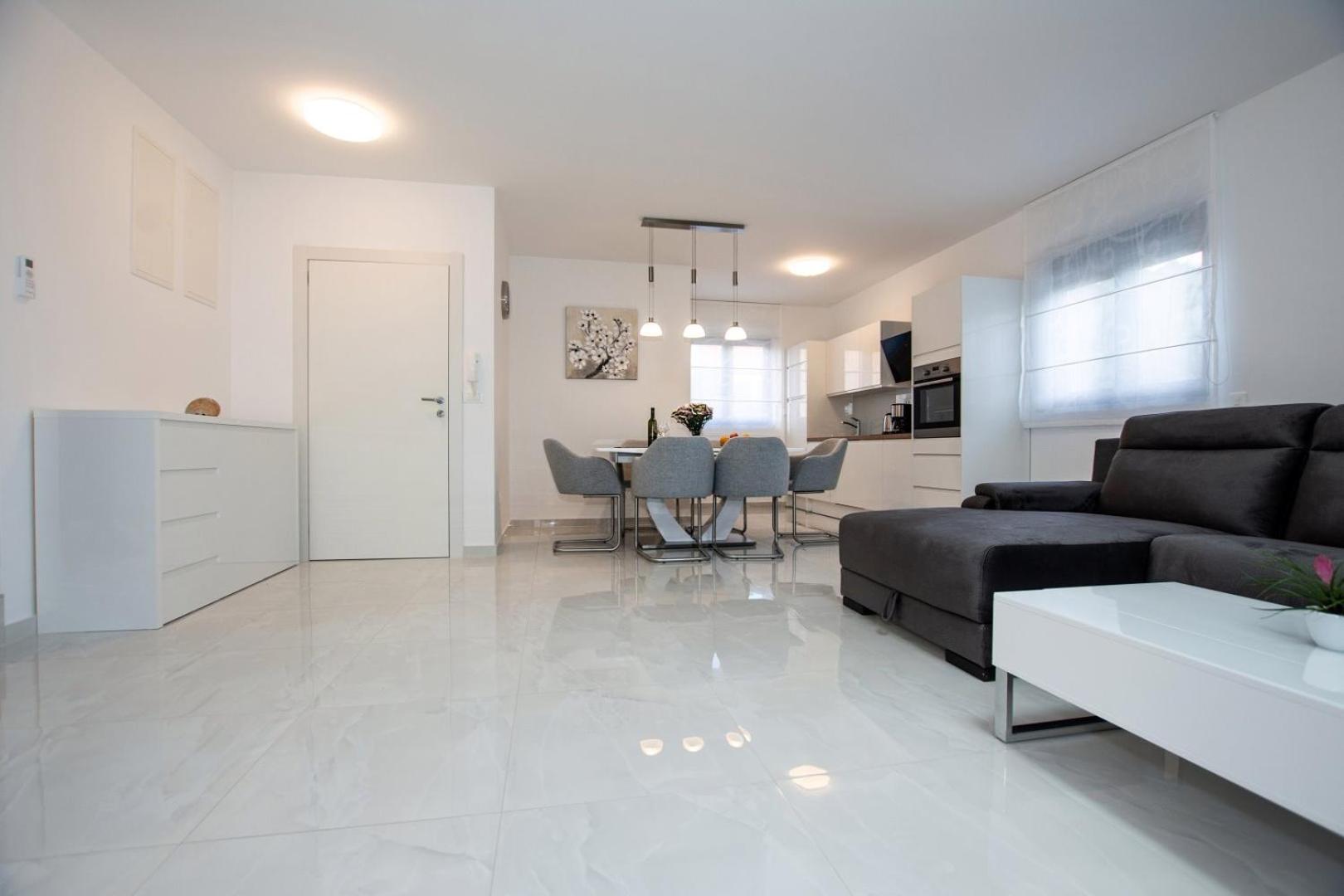 Villa Stella - Crowonder Luxury Rent Turanj Dış mekan fotoğraf
