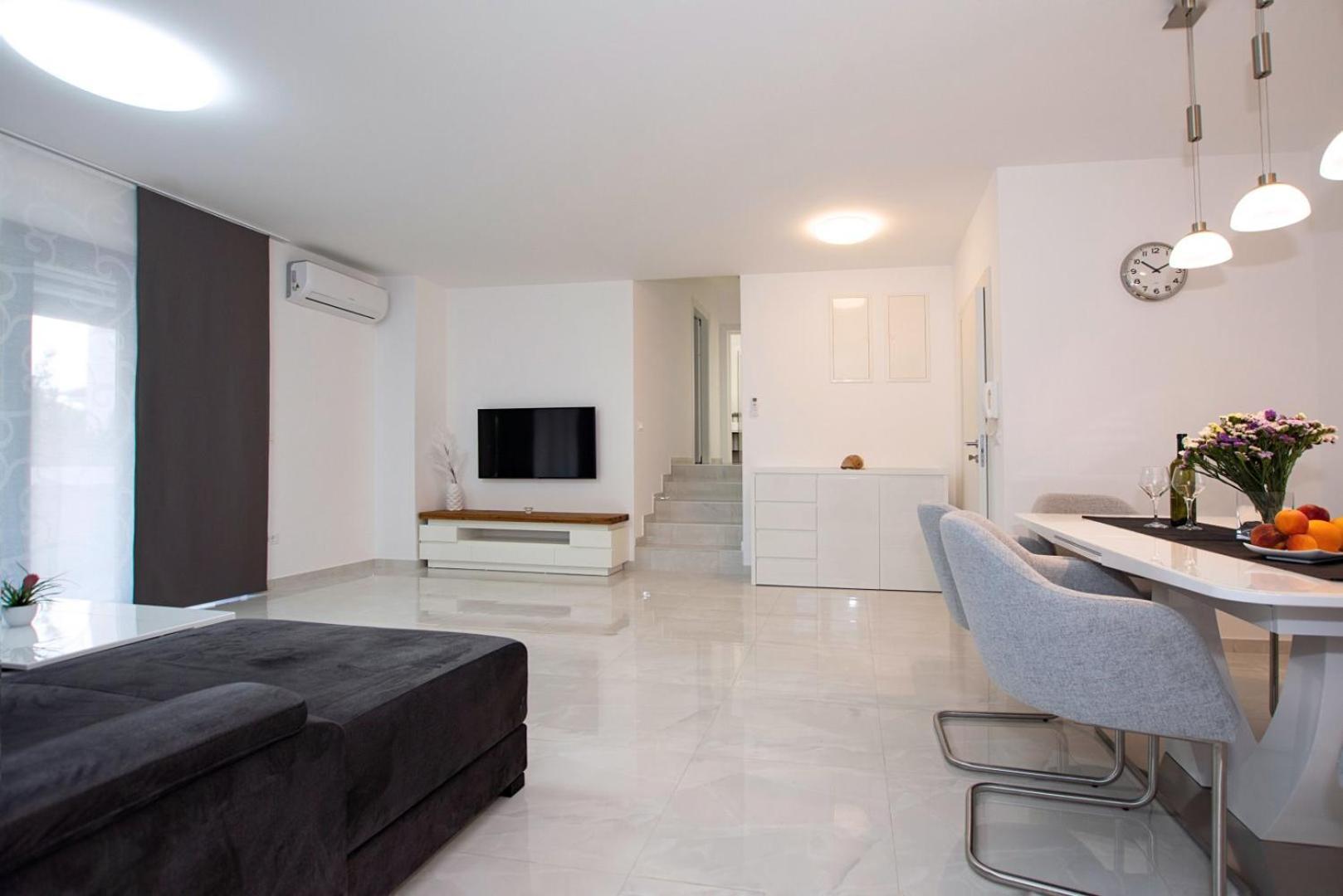 Villa Stella - Crowonder Luxury Rent Turanj Dış mekan fotoğraf